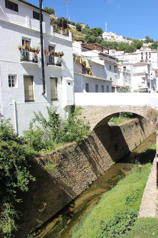 Casa Rural Cuevas Del Sol Setenil De Las Bodegas Eksteriør bilde